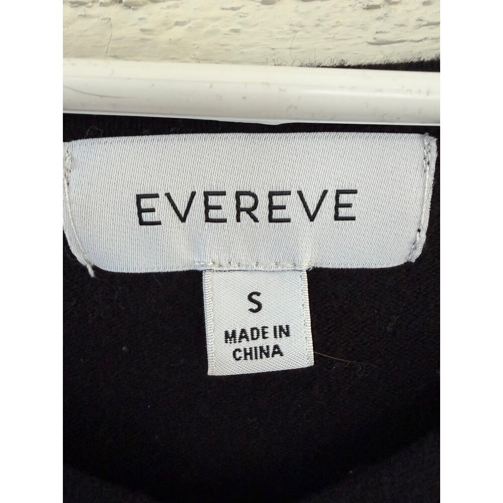 EVEREVE Black V-Neck Knit Sweater Ribbed Sleeve Pullover Size Small - Picture 3 of 6